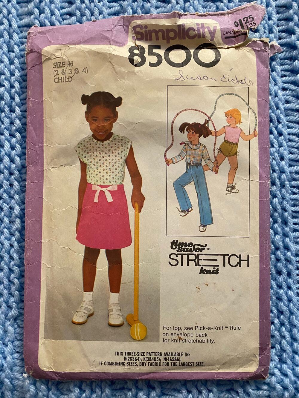 Simplicity sewing pattern  8500 girls tank top pant short